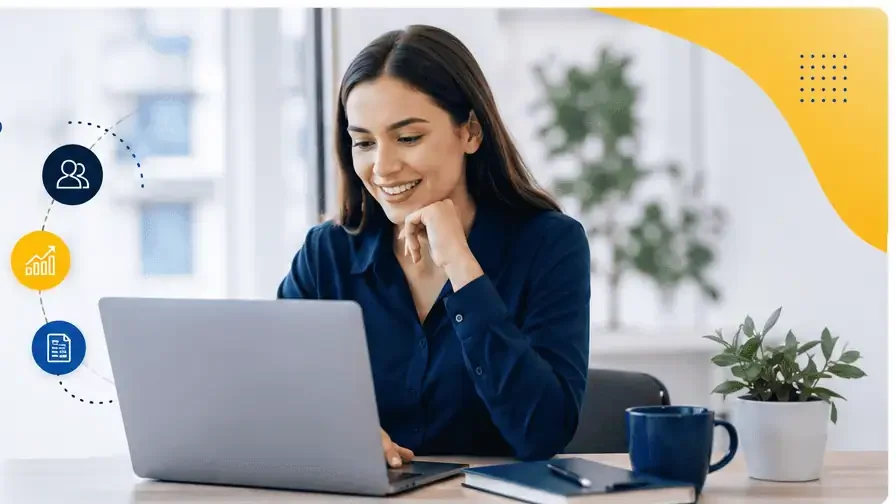 Persona revisando oportunidades profesionales y laborales